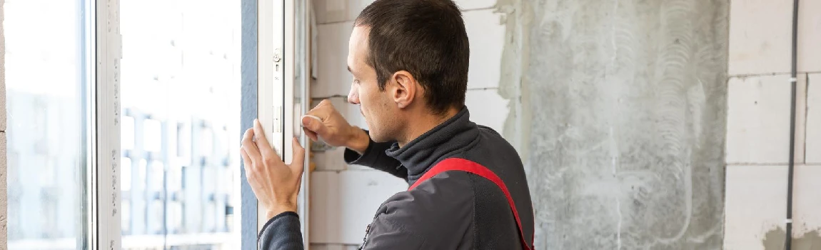 Emergency Cracked Windows Repair Services in Arcade Row